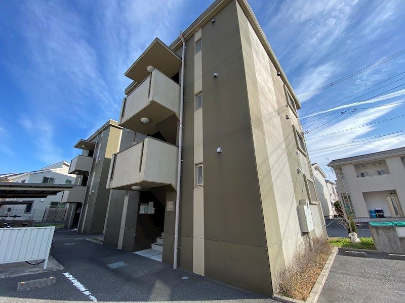 グランドエリスIの外観画像