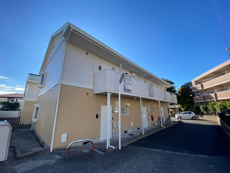 石上ヴィレッジ Bの外観画像