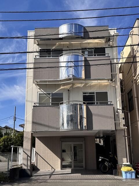 フレス鵠沼海岸ビルの外観画像