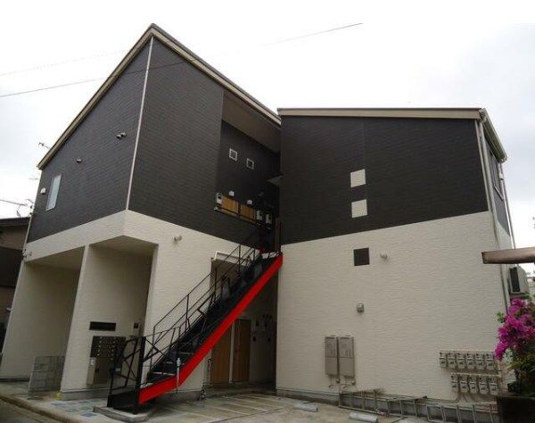 プライムテラス東海大学前 IIIの外観画像