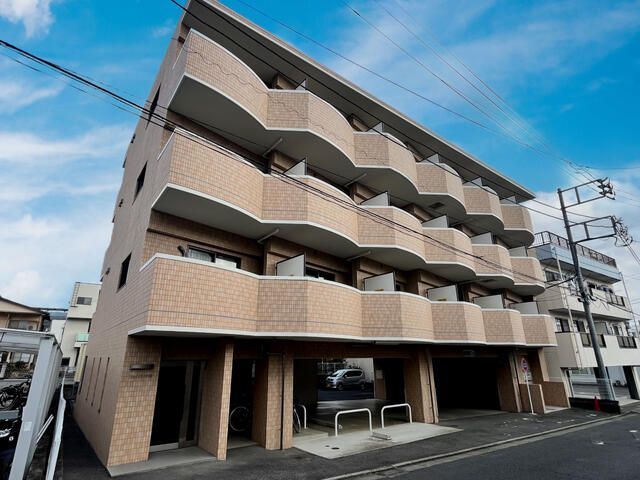 グランドワンの外観画像