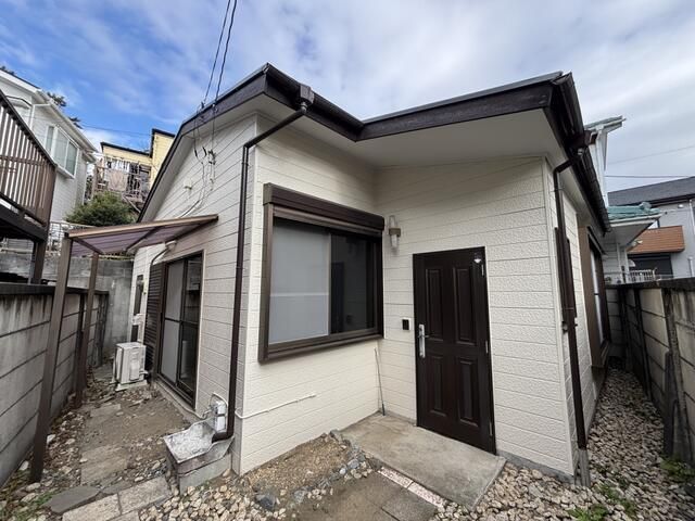 辻堂元町2丁目貸家の外観画像