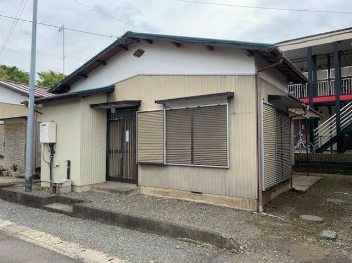 鳶尾青木貸家の外観画像