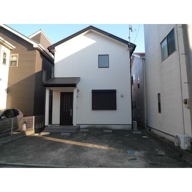 岡田2丁目貸戸建住宅の外観画像