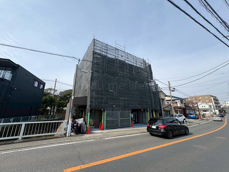 腰越松本ビルの外観画像