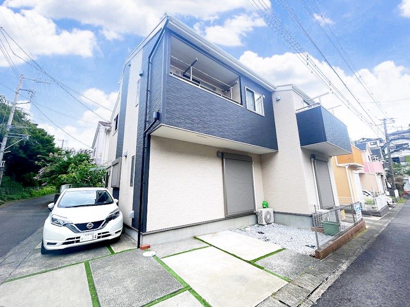 座間市入谷テラスハウスの外観画像