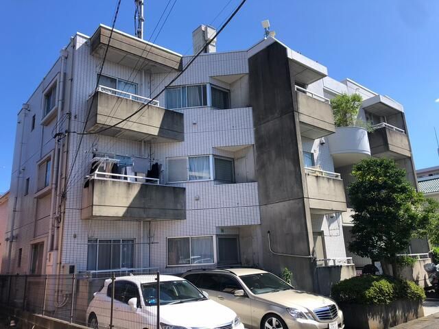 ノーブルマンション山王塚の外観画像