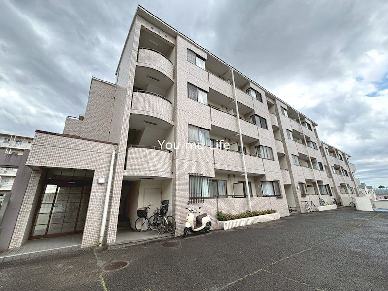 名瀬東ハイツの外観画像