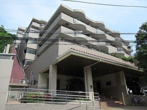 ライオンズマンション逗子披露山公園の外観画像