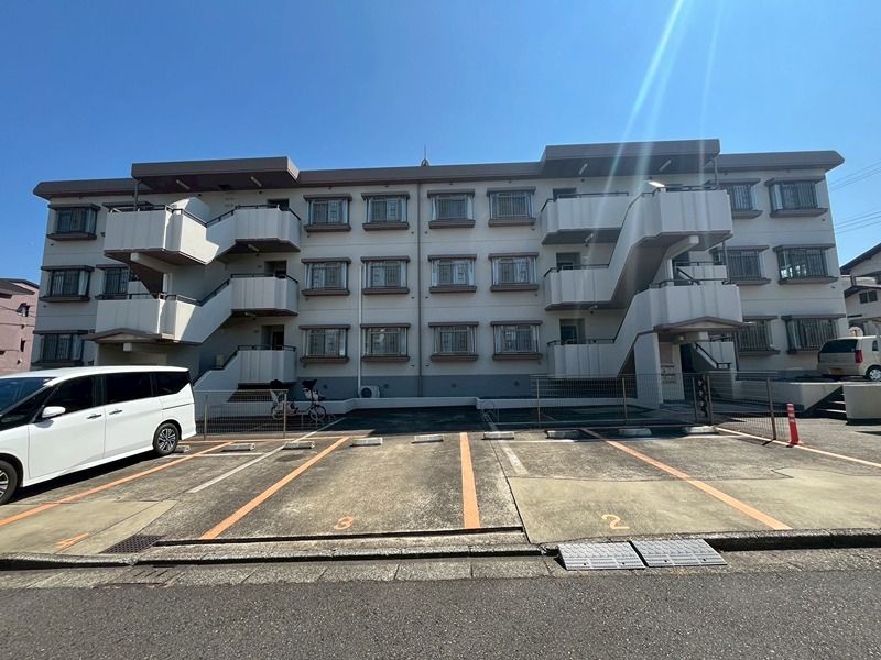 第2サニーハイツの外観画像