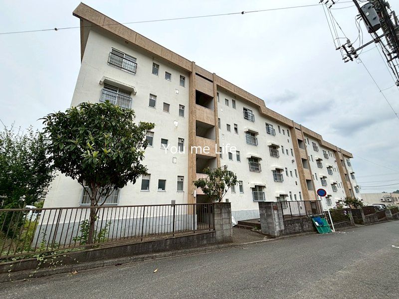 名瀬マンションの外観画像