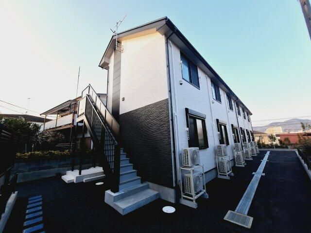 リベルタ秦野の外観画像