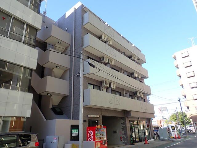 マジェスティービルの外観画像