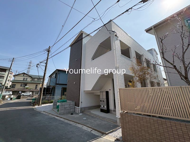 ひなたと春風のラテの外観画像