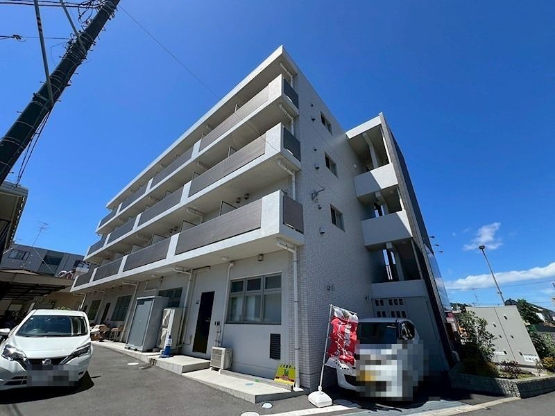 アヴァンセ アールエスの外観画像