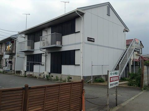 ドミール中庭Bの外観画像