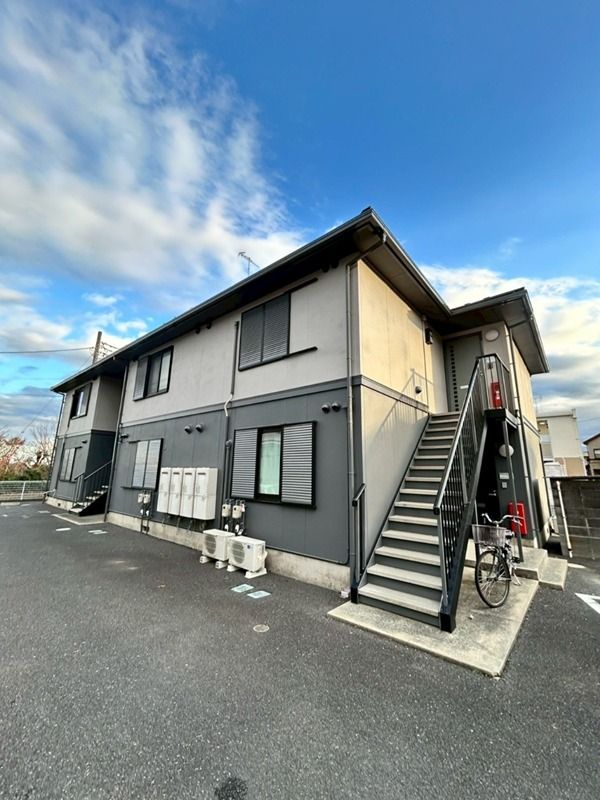 ヒルサイド三田Bの外観画像