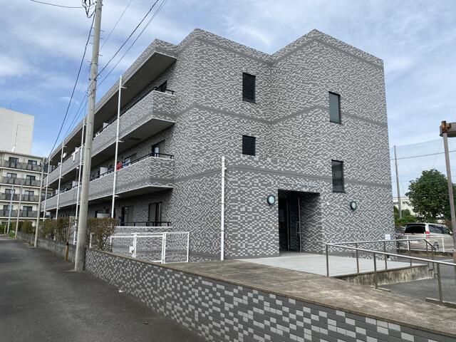 グランシャリオ原宿の外観画像