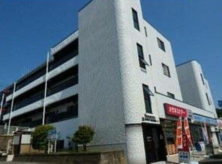 ゼフィールマンションB棟の外観画像