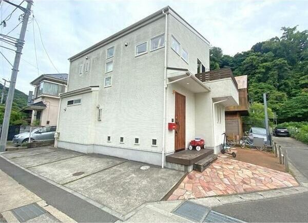 鎌倉市大町4丁目貸家の外観画像