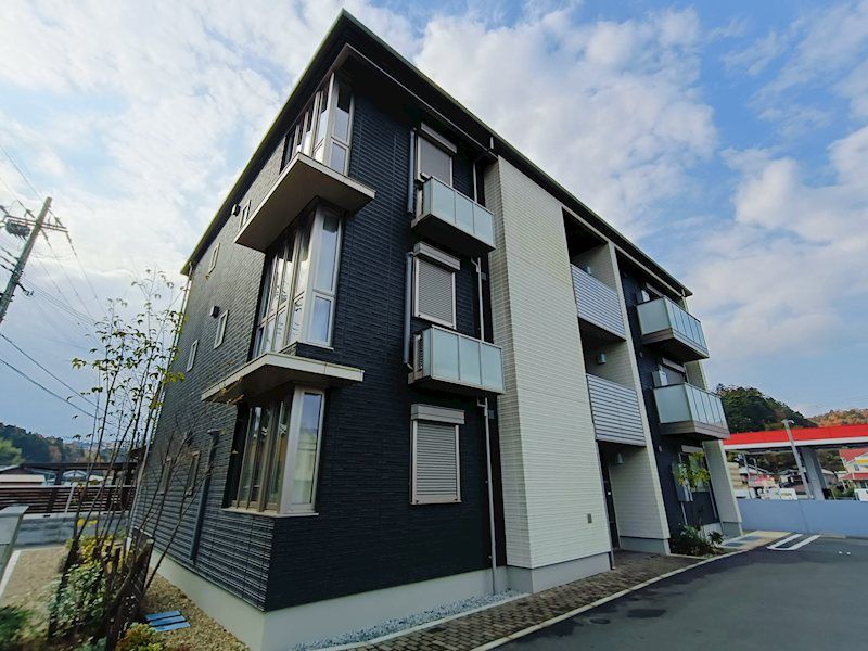 グレイス岡本の外観画像