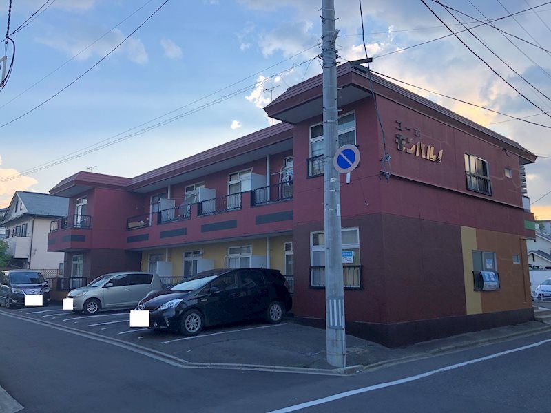 コーポモンパルノの外観画像