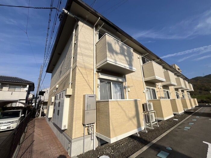 腰浜リバーサイドの外観画像