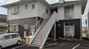ドゥエル医大前の外観画像