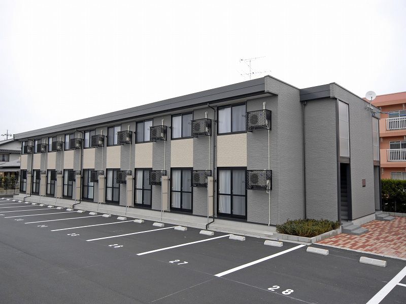 レオパレスEastCreekIIの外観画像