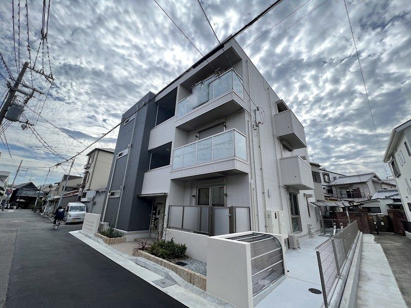 D-ROOM西難波の外観画像