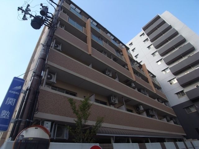 ハッピー伊丹マンションの外観画像