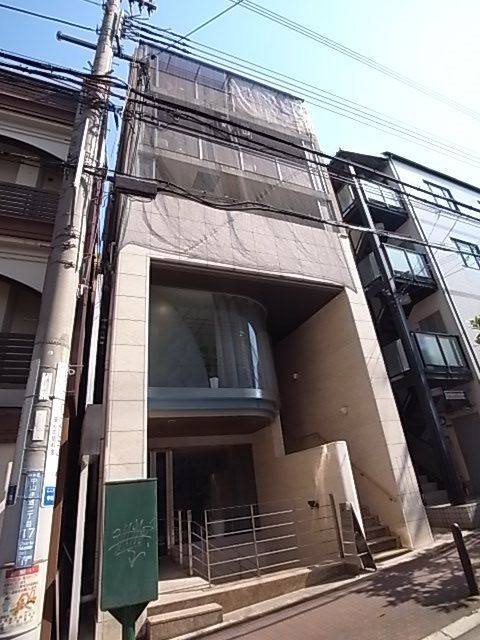 イーグル中山手の外観画像
