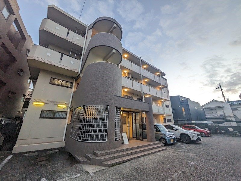 レガシー塚口の外観画像