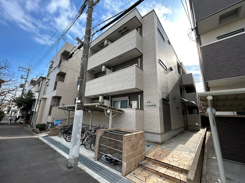フジパレス阪急園田駅東2番館の外観画像