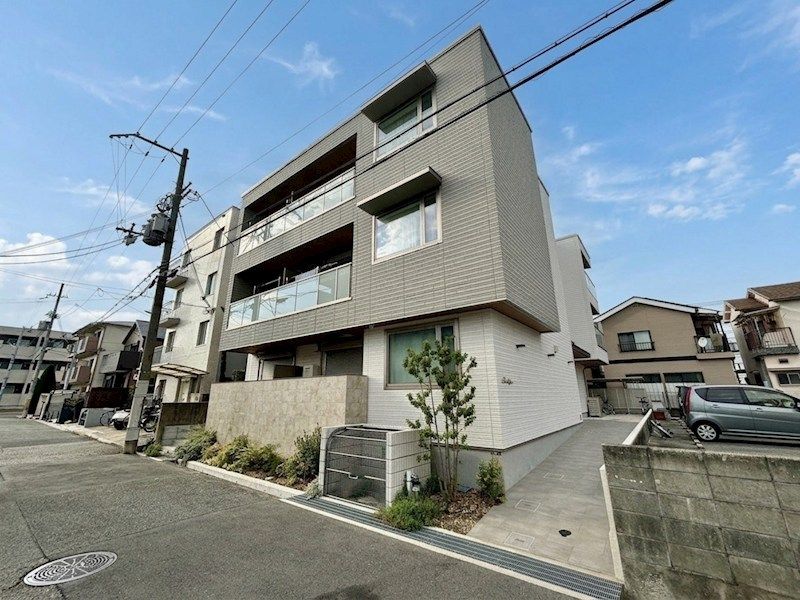 イリステージの外観画像