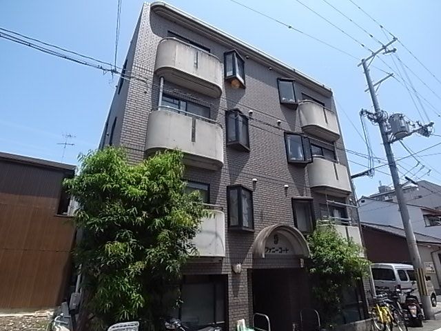 ファニーコートの外観画像