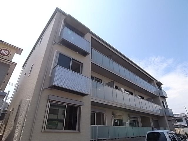 CLIFTON COURTの外観画像