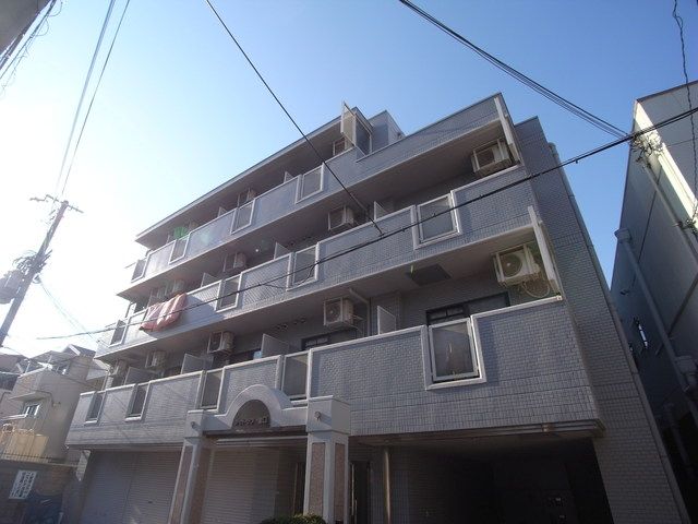 シャトラン塚口の外観画像