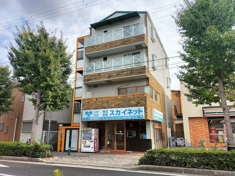 スタジオ・ニュートラッドの外観画像