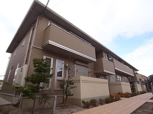 レイズガーデンの外観画像