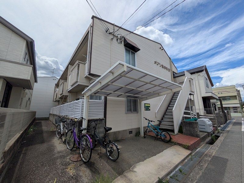 メゾン新伊丹B棟の外観画像