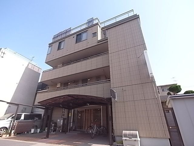 エスコート行基の外観画像