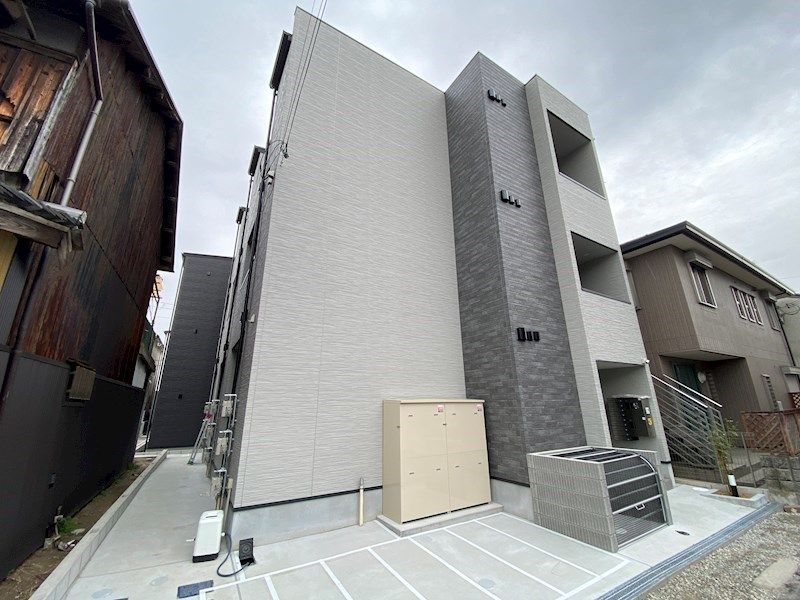 CRASTINE中在家町Aの外観画像