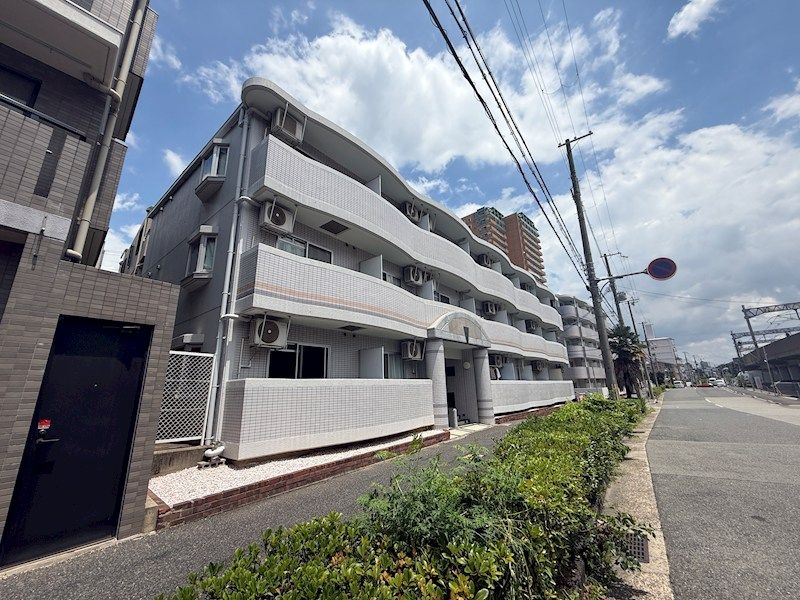 シャトラン弓木壱番館の外観画像
