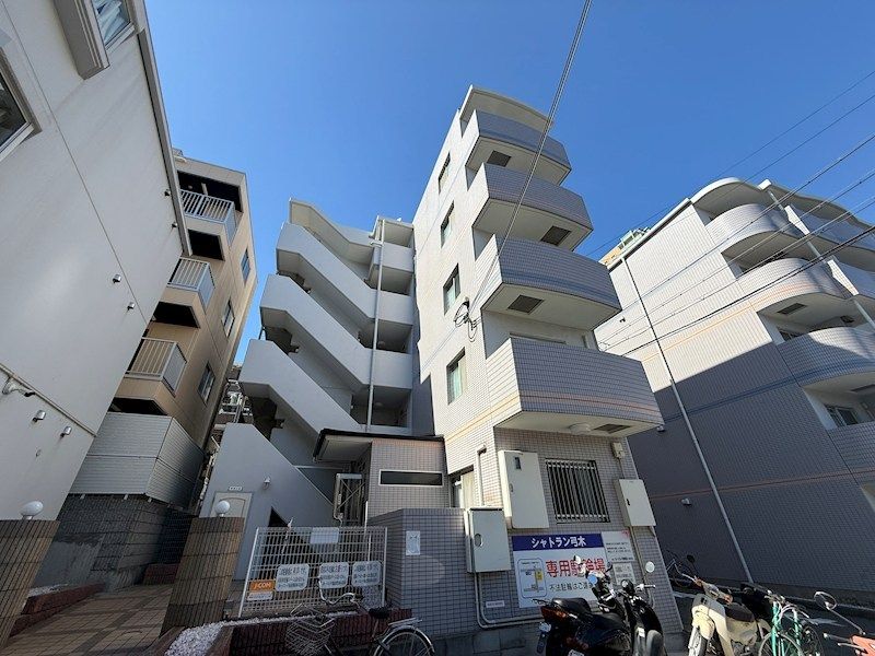 シャトラン弓木弐番館の外観画像