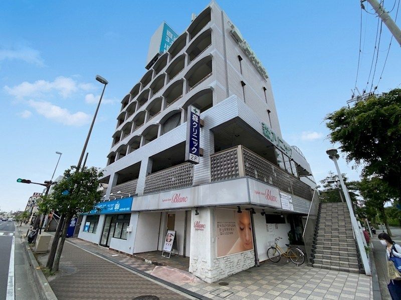 ロイヤルハイツつかしんの外観画像