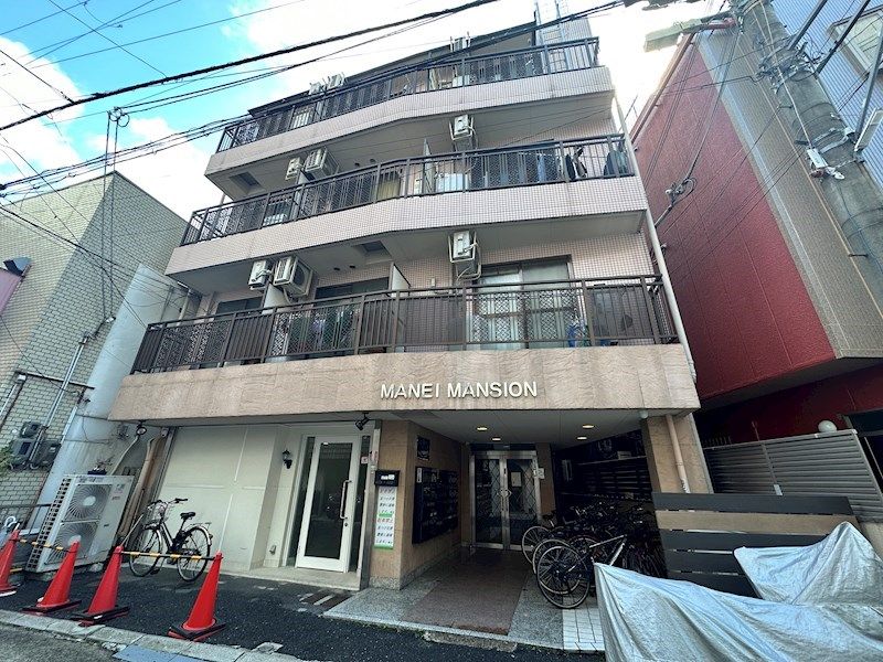 マンエイマンションの外観画像