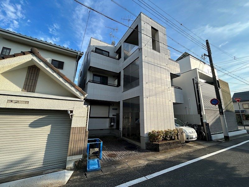 パークフラッツの外観画像