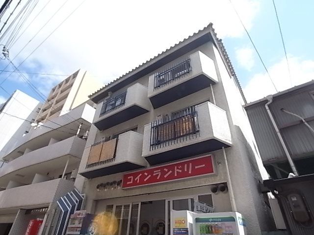 ハイツ生田の外観画像