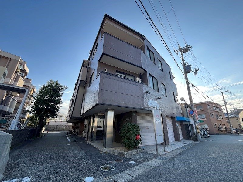 シューコネクションの外観画像